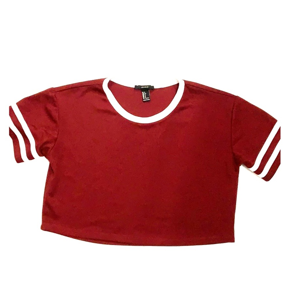 crop top tee